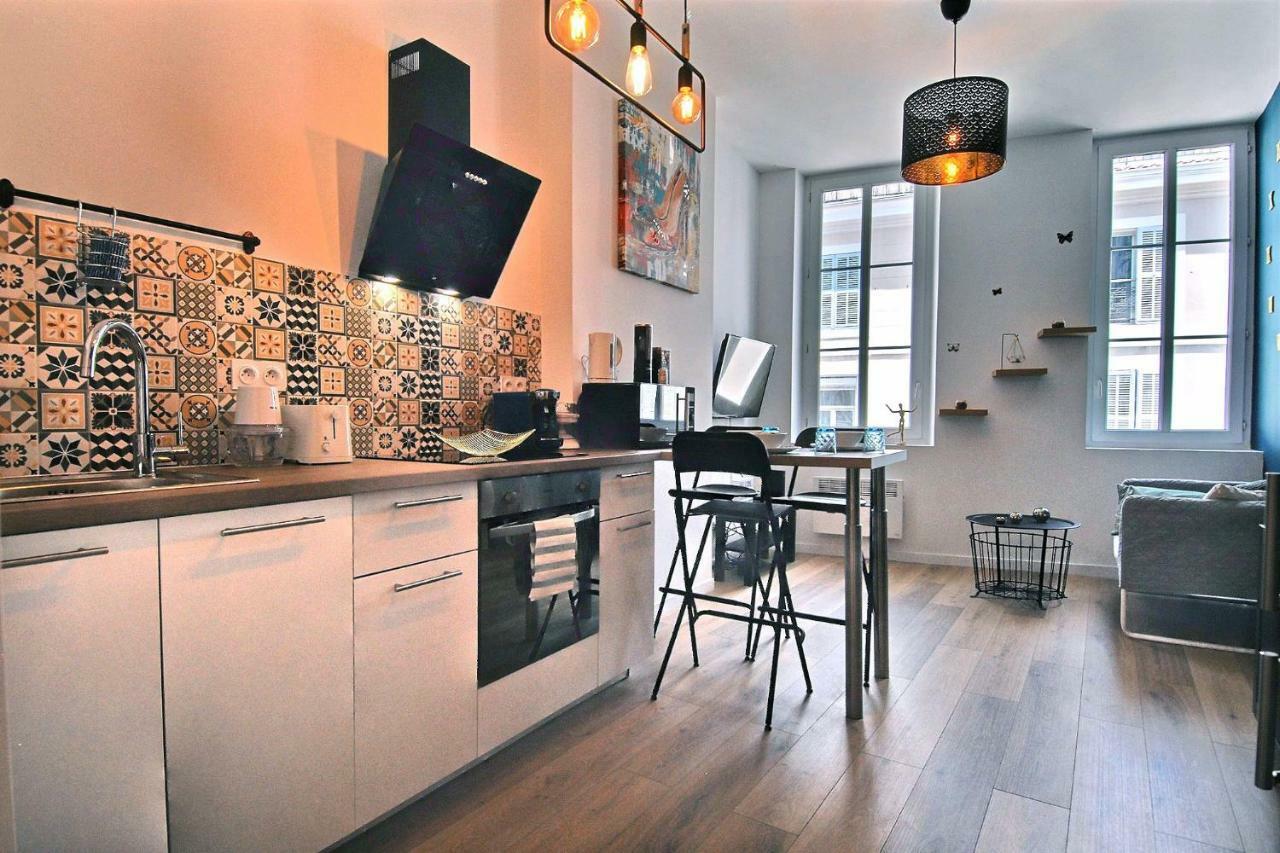 Appartement Neuf Hyper Centre _ Saint Ferreol Μασσαλία Εξωτερικό φωτογραφία